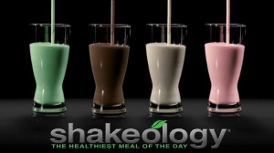 Shakeology_Pour1
